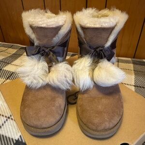 Ugg shoes chestnut Gita bow